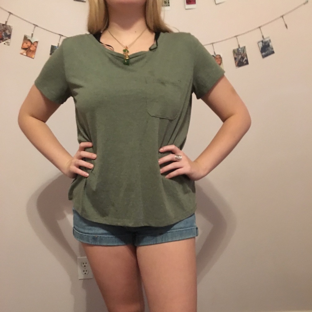 H&M green pocket tee
